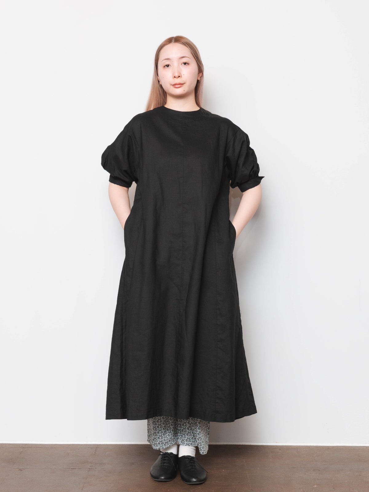 凛とやさしい】リネンパフスリーブワンピース(ペチコート付） PONT DE