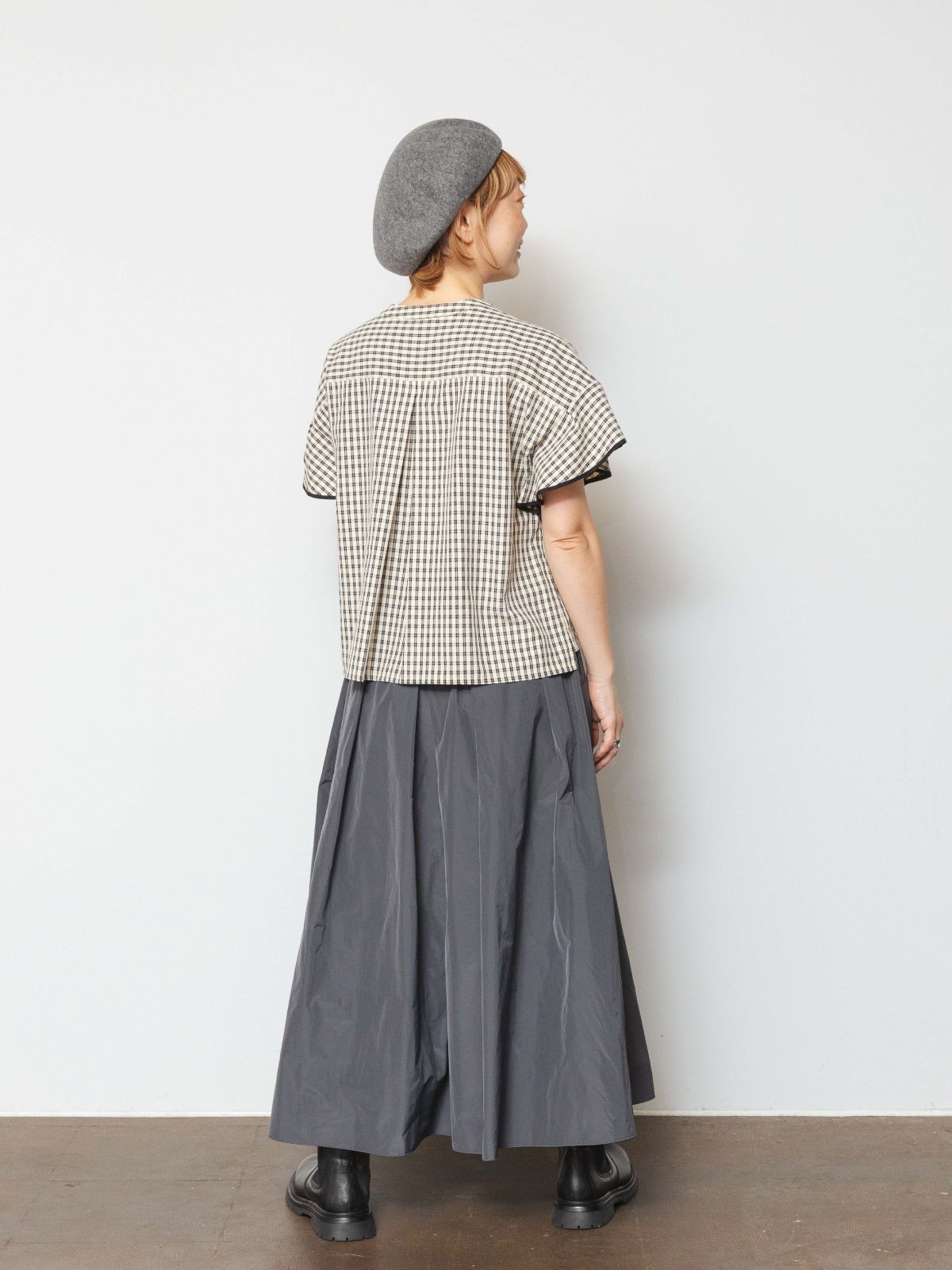 MEMORY TAFFETA TUCK SKIRT PONT DE CHALONS ポンデシャロン | PONT DE